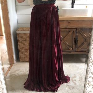 Vici never worn skirt size small